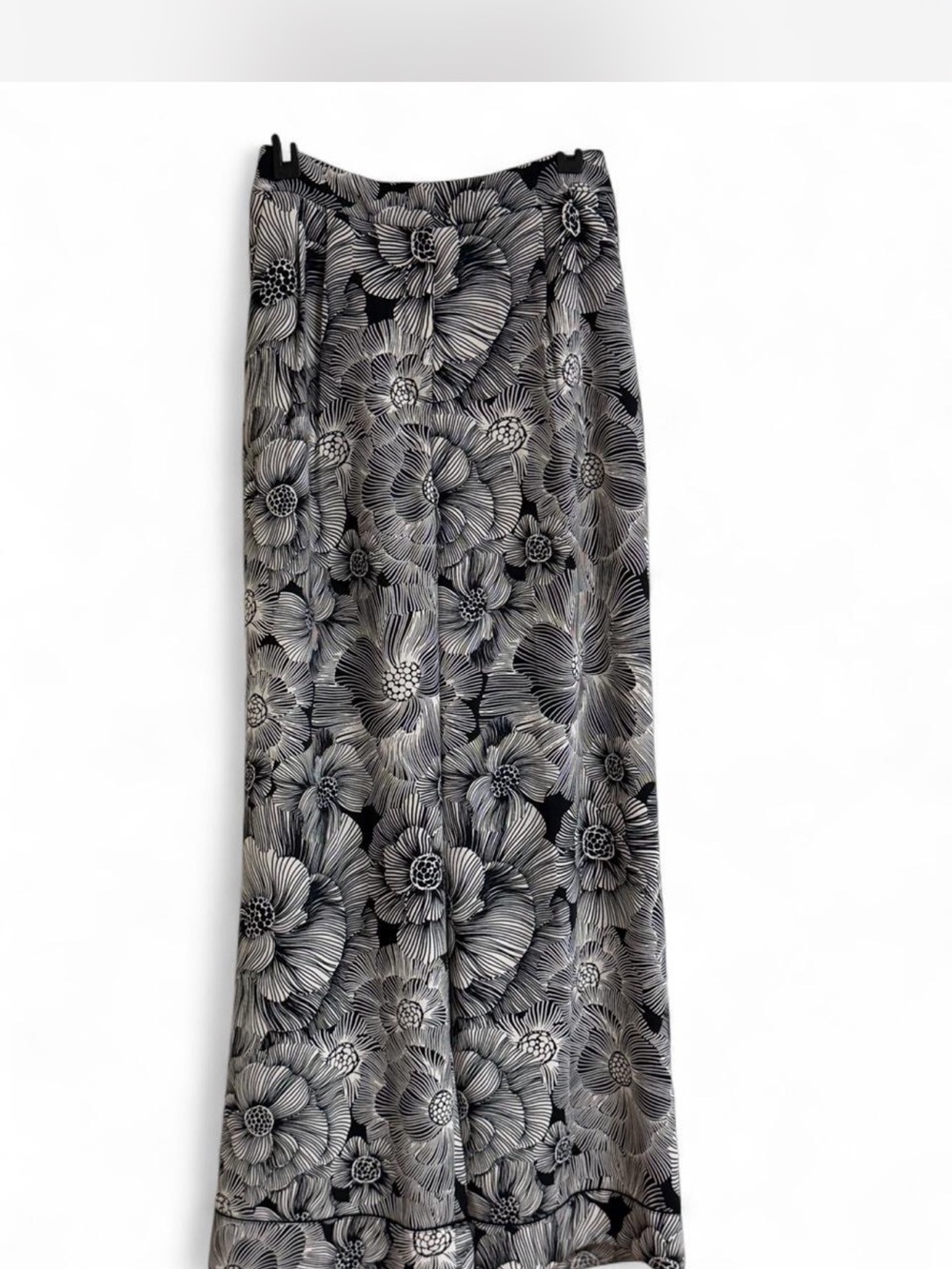 Express Black & White Floral Maxi Skirt